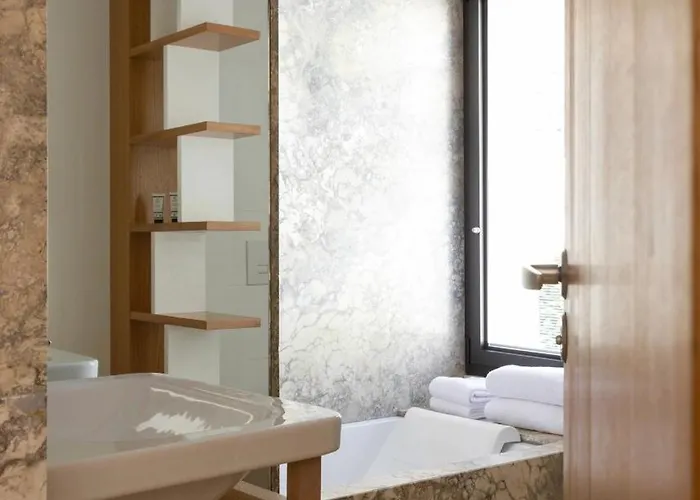 Dominique Colonna 4* Corte (Corsica)