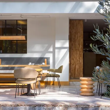 Dominique Colonna 4* Corte (Corsica)