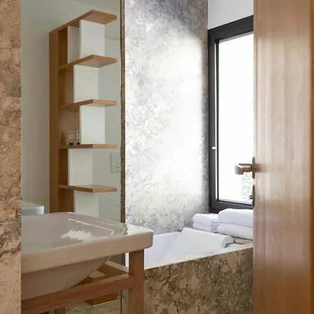 Dominique Colonna 4* Corte (Corsica)