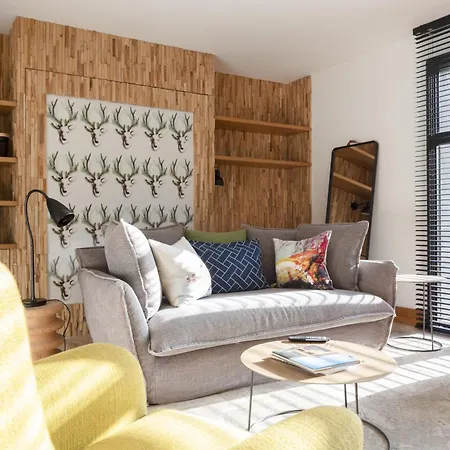 Dominique Colonna Hotel