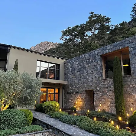 Dominique Colonna 4*