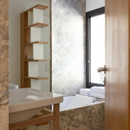 Dominique Colonna 4*