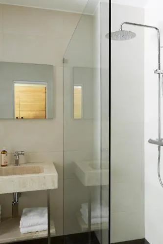 Dominique Colonna Hotel